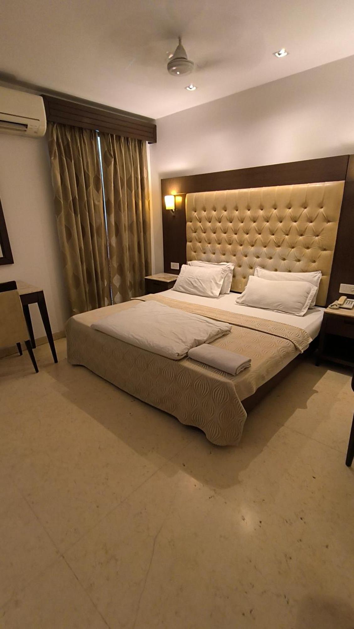 Metropolis Tourist Home Paharganj Nueva Delhi Exterior foto